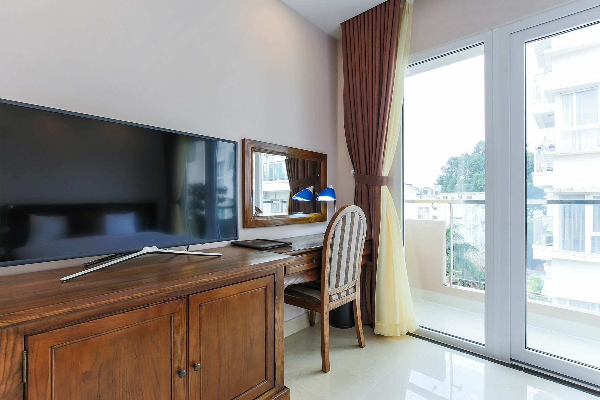 Hoang Lan Hotel Ho Chi Minh City Exterior photo